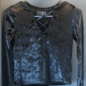 hollis red velvet long sleeve cropped shirt